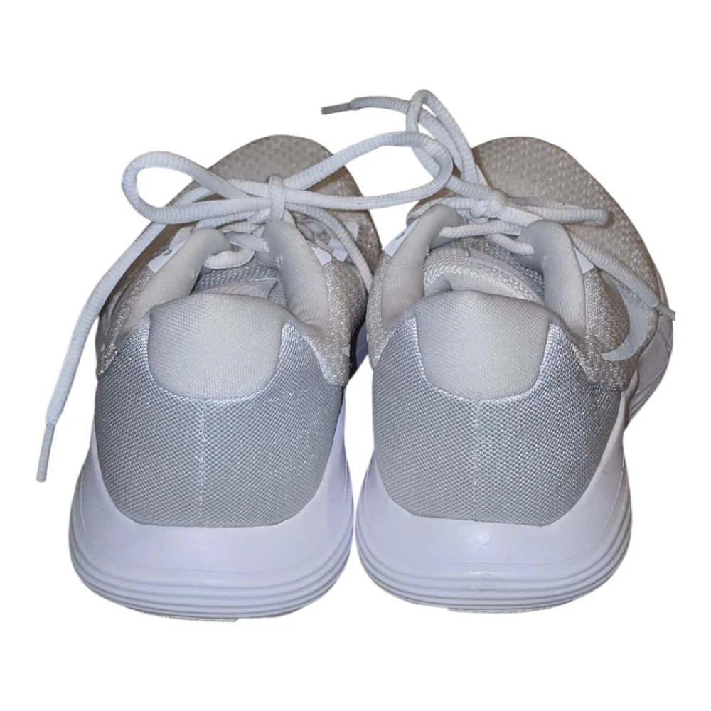 Nike Women's Lunarconverge White/Pure Platinum Wolf Grey‎ Running Shoes Sneakers